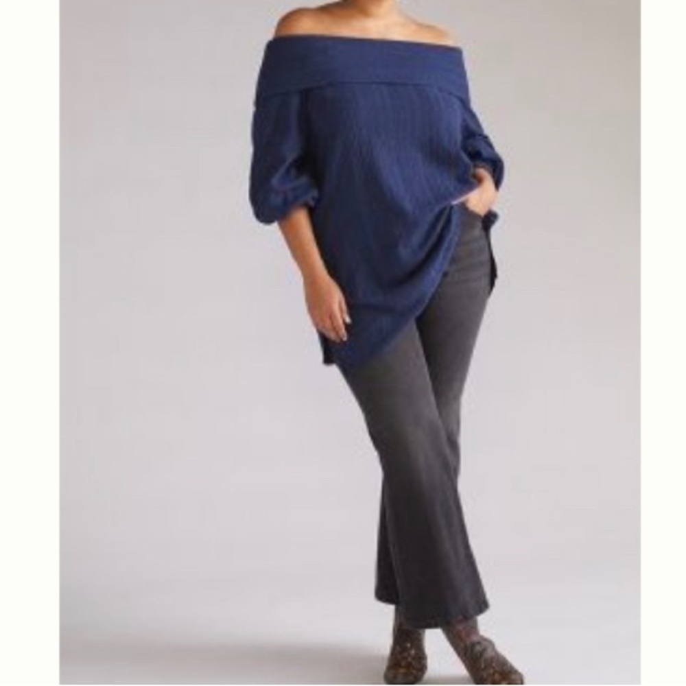 Final Sale ๐ฅ No More Low Offers ANTHROPOLOGIE OFF-THE-SHOULDER PULLOVER Size XS